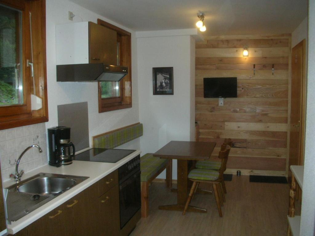 Appartement Haus Frank Pitztal à Sankt Leonhard im Pitztal Extérieur photo